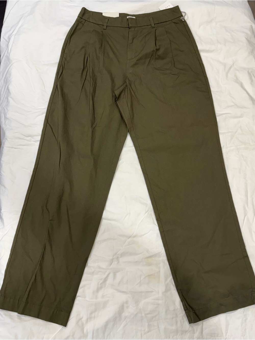 NWT Women's Olive Green Casual Trousers